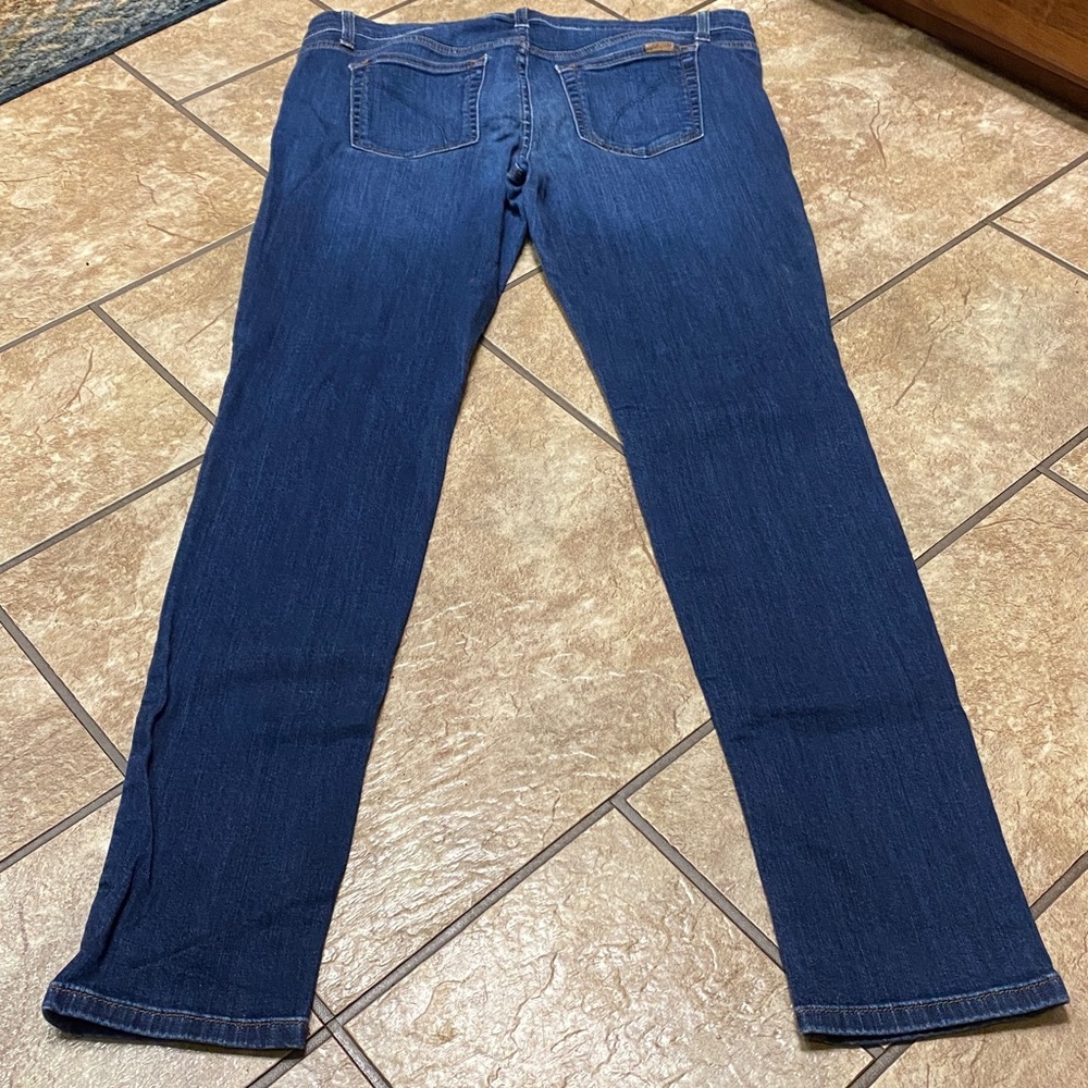 Joe's Jeans  Women’s The Icon Skinny Size 33 Classic Indigo Denim